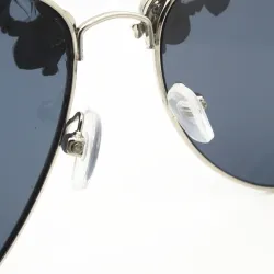 Steampunk sunglasses with decorative metal skulls