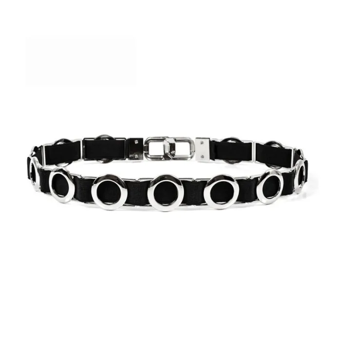 Elegant elastic belt with metal circlesBelts