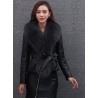 Elegant short leather jacket - with fur collarJackets