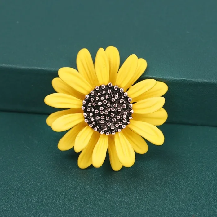 Sunflower - metal brooch