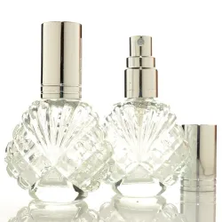 Crystal glass bottle - with an atomizer - for perfume - reusable - 15mlPerfumes