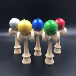 Kendama-leker i tre - sjongleringsball - stressavlastning / pedagogisk leke - for voksne / barn - 12 cm