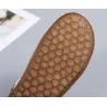 Fashionable flat sandals - open toe / heelSandals