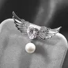 Luxurious brooch - angel wings - crystal heart - pearlBrooches