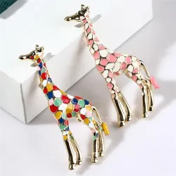 Enamel giraffe - brooch - colourful - goldBrooches