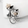 Double cats broochBrooches