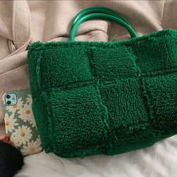 Trendy plush handbag - large capacityHandbags