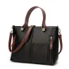 Elegant leather shoulder bagBags