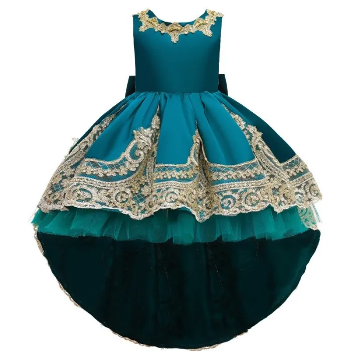 Elegant irregular dress - princess costumeCostumes