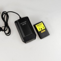 Xbox 360 - 4800mah battery - charging dock - cableControllers