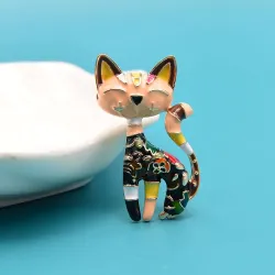 CINDY XIANG New Arrival Cute Enamel Paint Cat Brooch Unisex Women And Men Pin Animal Design Fashion Jewelry 2 Colors