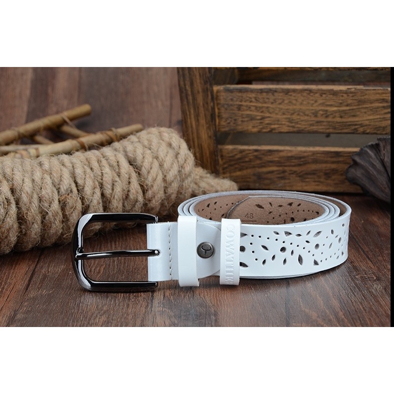Genuine leather belt with flower motif
