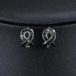 Black crystal infinity stud earringsEarrings