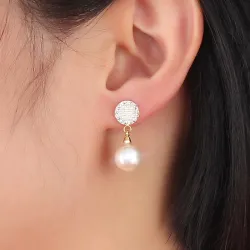 Pearls & Crystals EarringsEarrings