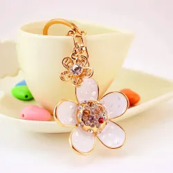 Daisy flower with pearl and crystal - keyring