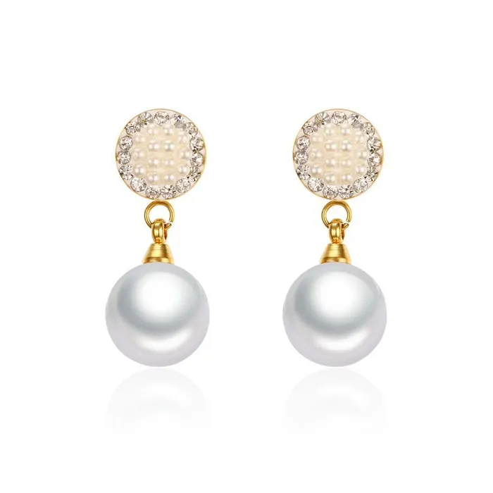 Pearls & Crystals EarringsEarrings