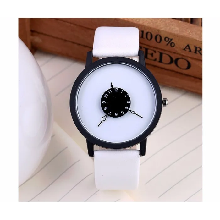Leather quartz watch unisex
