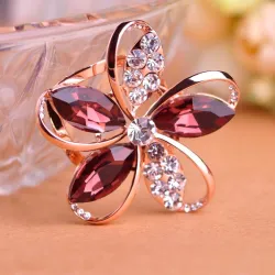 Crystal flower brooch