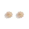 Pearl flower - small stud earringsEarrings