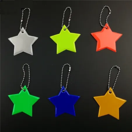 Reflective star - keychainKeyrings
