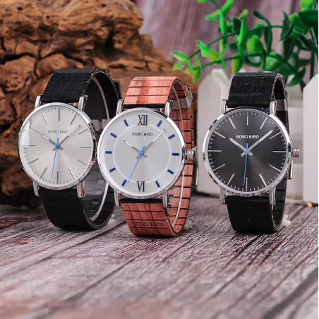 Elegant wooden quartz watch - unisex