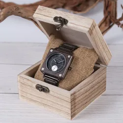 Sandalwood quartz modern watch