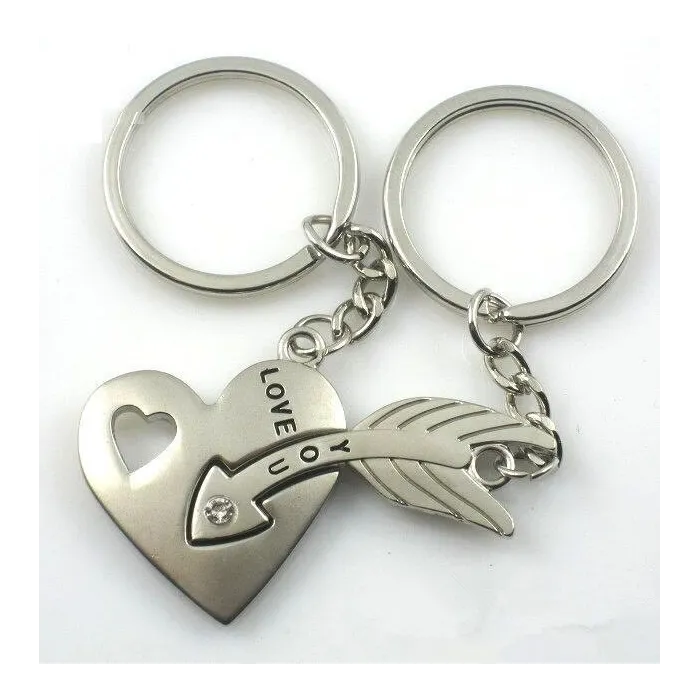 Heart & arrow - silver keychain with crystal