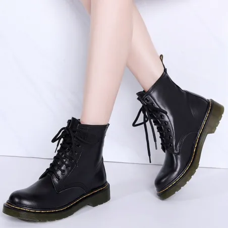 Genuine leather - women's boots - rubber sole - autumn - winter