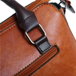 Elegant leather handbag - 4 pieces set